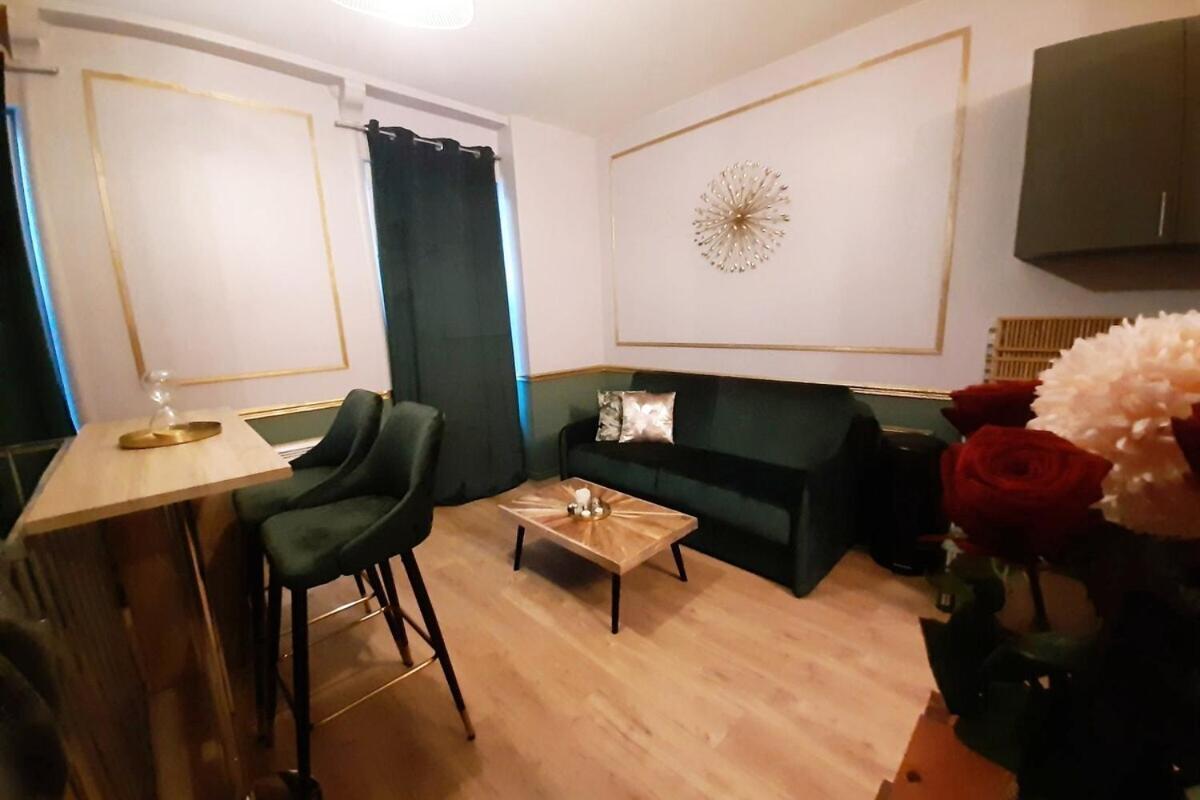 Guernica Apartment Paris Montmartre Екстериор снимка